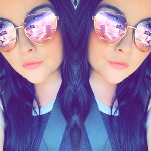 Meet your Posher, Kali